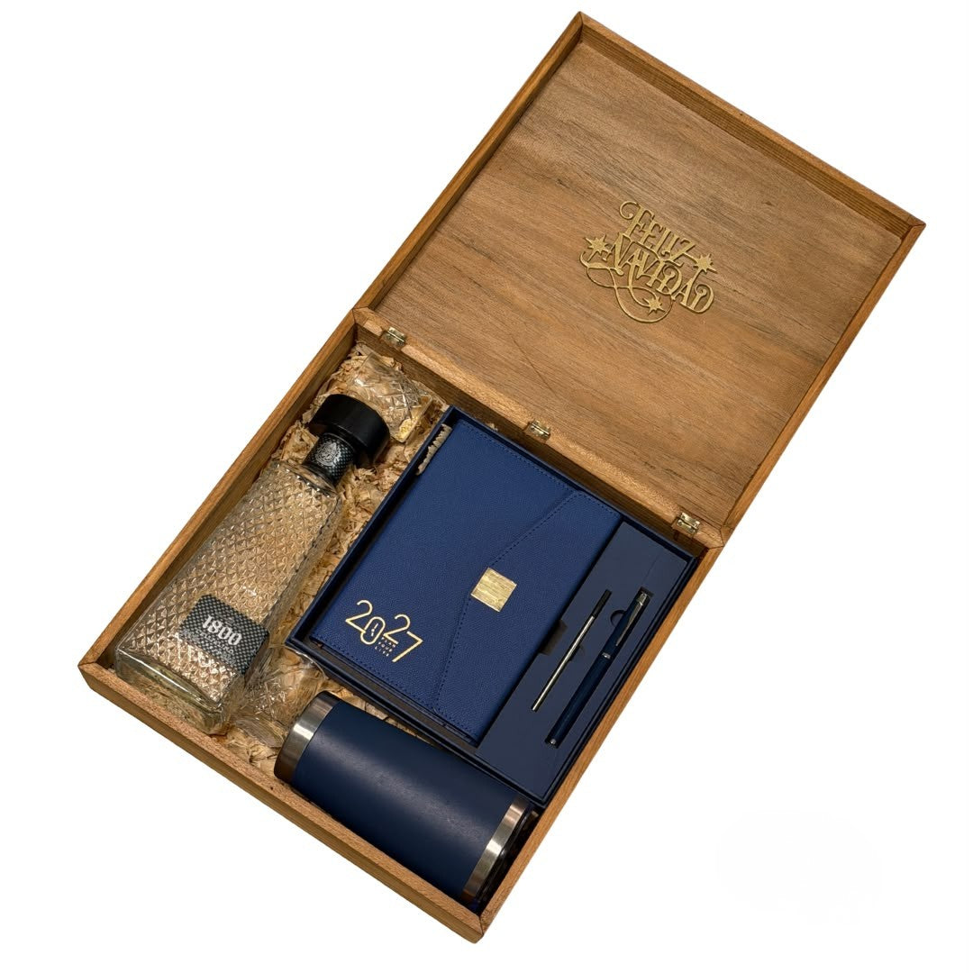 Kit de caja de madera "Tradicional con Tequila 1800 más agenda 2027"