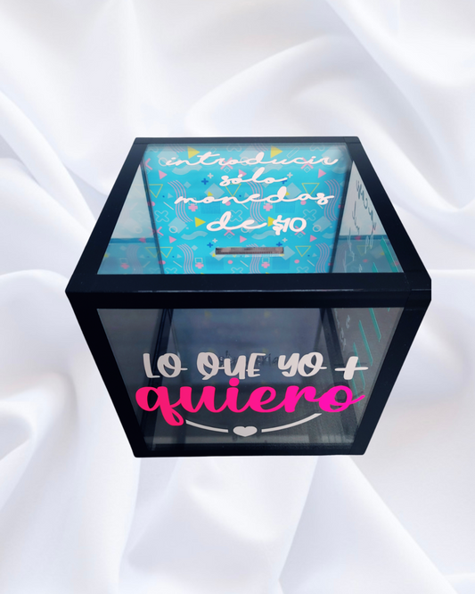 Alcancía de acrílico "lo que yo + quiero"