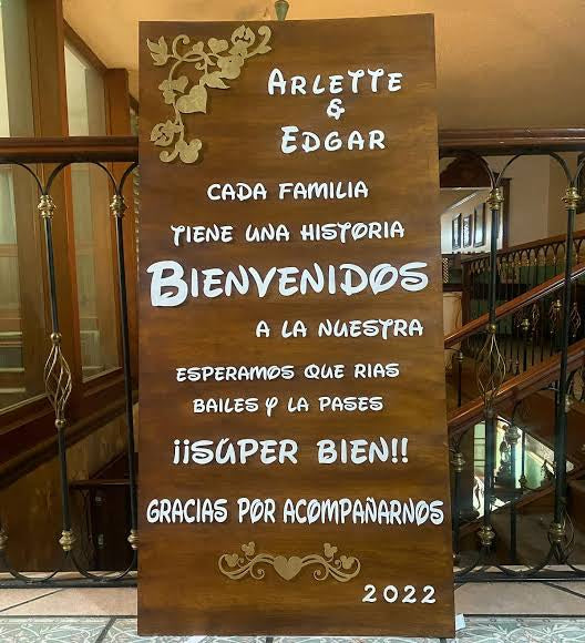 Letreros de bienvenida (Boda, XV años, Baby Shower)