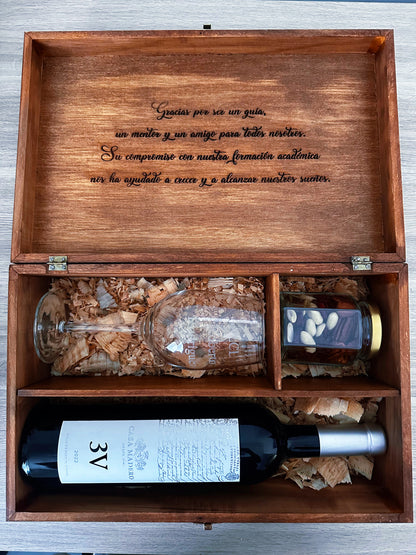 Caja para padrino/madrina (Kit Botella 3V+copa+snack)